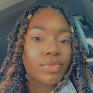 Meet your Posher, Shekinah